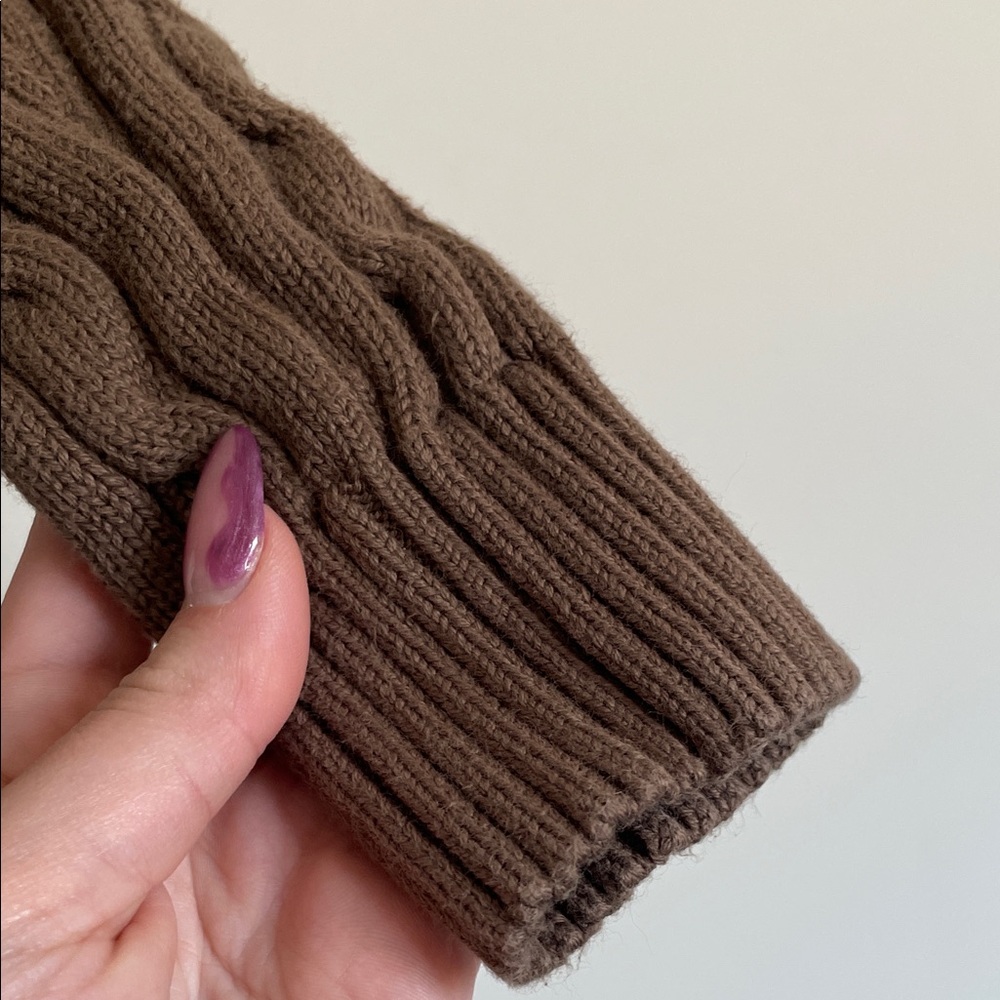 Polo by Ralph Lauren V-Neck Brown Cable Knit Sweater - Picture 5 of 7